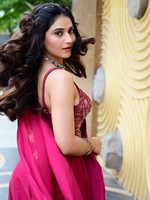 Actress Prisha Singh Latest Stills
